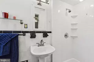 204 Elpin Dr W, Catonsville, MD 21228 - Photo 18