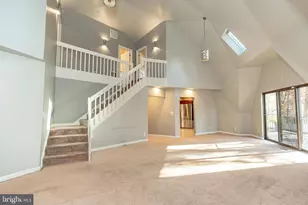 811 Cedar Ave, Essex, MD 21221 - Photo 2