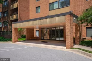 1 Southerly Ct, Towson, MD 21286 - Photo 2