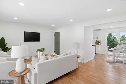 2505 Lakewood Court, Baltimore, MD 21234 - Photo 4