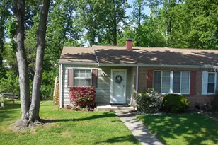 7 Castell Ct, Baltimore, MD 21236 - Photo 1