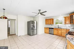 2623 Ambler Rd, Baltimore, MD 21222 - Photo 10