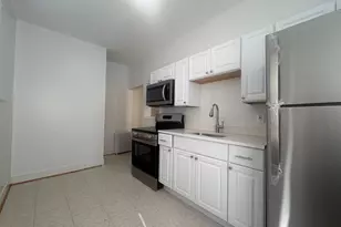 6330 Frederick Rd, Baltimore, MD 21228 - Photo 4