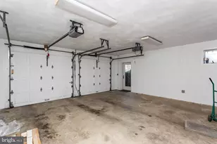 1103 Rolandvue Rd, Towson, MD 21204 - Photo 28