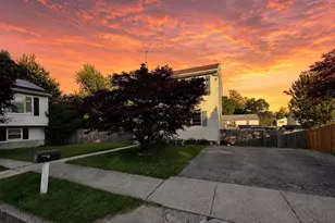 1 Herd Ct, Catonsville, MD 21228 - Photo 2