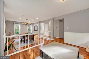 34 Dulaney Hills Ct, Cockeysville, MD 21030 - Photo 10