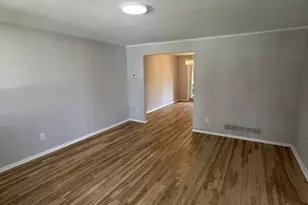 8768 Cimarron Cir, Parkville, MD 21234 - Photo 6