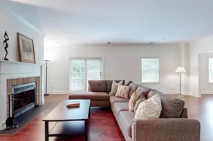 210 Brightwood Clb Dr, Lutherville Timonium, MD 21093 - Photo 6