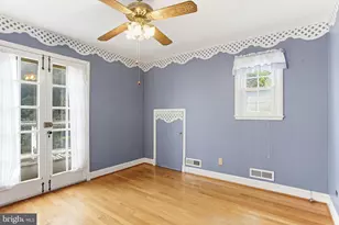 1900 Frederick Rd, Catonsville, MD 21228 - Photo 22