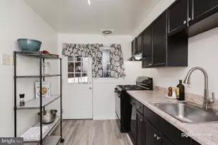 1363 Halstead Rd, Parkville, MD 21234 - Photo 8