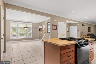 341 Central Avenue, Glyndon, MD 21071 - Photo 14