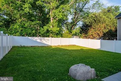 7853 Oakdale Avenue, Rosedale, MD 21237 - Photo 14