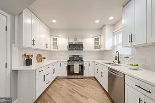 100 Clarendon Ave, Pikesville, MD 21208 - Photo 10