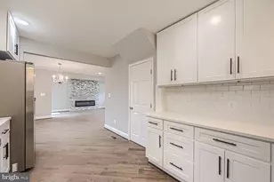 100 Clarendon Ave, Pikesville, MD 21208 - Photo 12