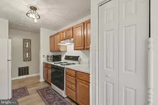 9547 Devonwood Ct, Rosedale, MD 21237 - Photo 12