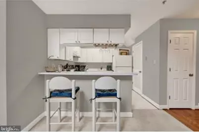 2324 Falls Gable Lane #B, Baltimore, MD 21209 - Photo 10