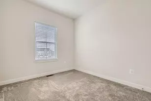 310 Bevington St, Middle River, MD 21220 - Photo 14