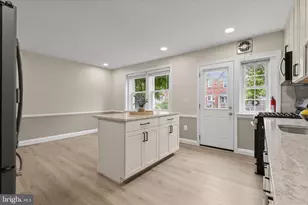 8 Enjay, Baltimore, MD 21228 - Photo 16