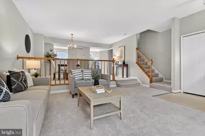 606 Marianne Lane, Baltimore, MD 21228 - Photo 2