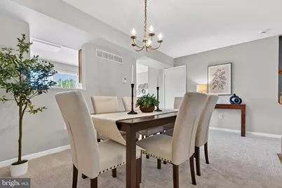 606 Marianne Lane, Baltimore, MD 21228 - Photo 6