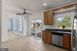 346 Poplar Rd, Essex, MD 21221 - Photo 10