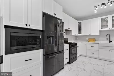 8925 Groffs Mill Drive, Owings Mills, MD 21117 - Photo 6
