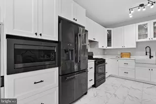 8925 Groffs Mill Dr, Owings Mills, MD 21117 - Photo 6