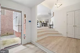 6440 Cloister Gate Dr, Baltimore, MD 21212 - Photo 4