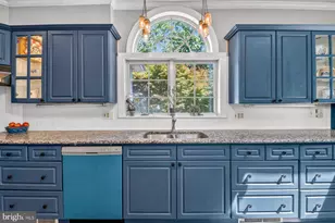 121 Forest Ave, Catonsville, MD 21228 - Photo 20