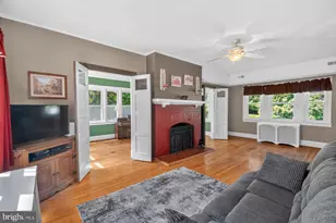 121 Forest Ave, Catonsville, MD 21228 - Photo 8