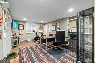 4 Hume Ct, Towson, MD 21204 - Photo 42