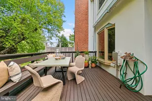 4 Hume Ct, Towson, MD 21204 - Photo 60