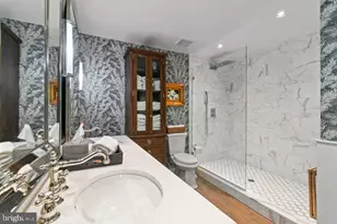 4 Hume Ct, Towson, MD 21204 - Photo 18