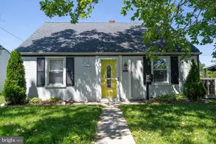 7711 Fairgreen Rd, Dundalk, MD 21222 - Photo 1