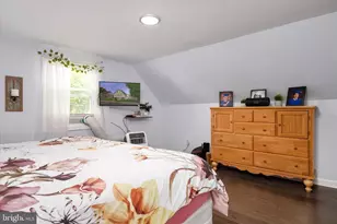 402 Bayside Dr, Baltimore, MD 21222 - Photo 18