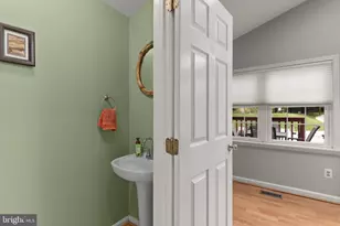 1450 Putty Hill Ave, Towson, MD 21286 - Photo 12