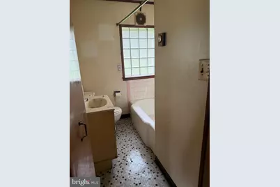 2023 Tred Avon Road, Baltimore, MD 21221 - Photo 12
