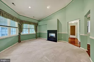 16 Mary Carroll Ct, Baltimore, MD 21208 - Photo 10