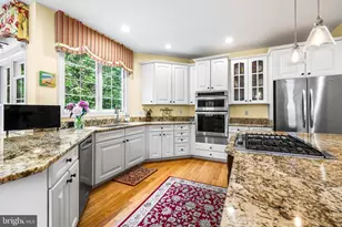 2 Sedgehill Ct, Lutherville Timonium, MD 21093 - Photo 14