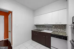 11 Slade Ave, Baltimore, MD 21208 - Photo 20