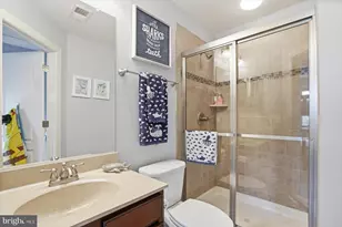 310 Lyon Ct, Baltimore, MD 21208 - Photo 38
