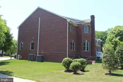 310 Lyon Court, Baltimore, MD 21208 - Photo 4