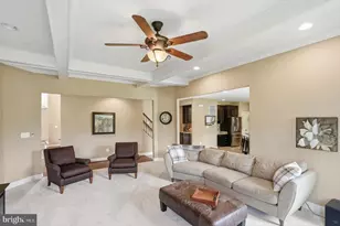 310 Lyon Ct, Baltimore, MD 21208 - Photo 18