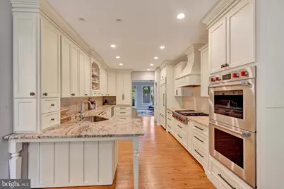 1826 Courtyard Circle #1826, Baltimore, MD 21208 - Photo 6