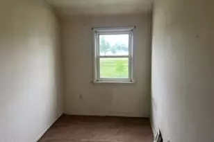 2035 Inverton Rd, Baltimore, MD 21222 - Photo 8