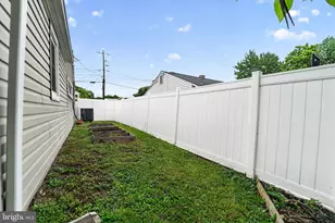 2418 Brunswick Rd, Halethorpe, MD 21227 - Photo 8