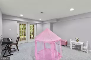 4 Hay Pasture Ct, Catonsville, MD 21228 - Photo 50