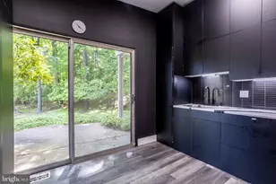 3207 Midfield Rd, Pikesville, MD 21208 - Photo 16