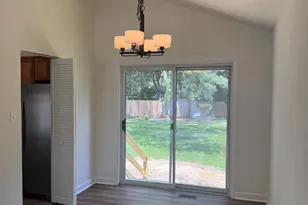 916 Beaverbank Cir, Baltimore, MD 21286 - Photo 8
