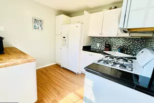 3426 Loganview Dr, Baltimore, MD 21222 - Photo 2